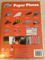 Pappersflygplan - pappersvikningsbok (oregami) med 10 ritningar och 40 oregamipapper ( Paper Planes by Galt)