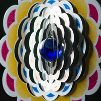 Blomma Ros - vind-pendel i rostfritt stål och kristall. 20 cm.
