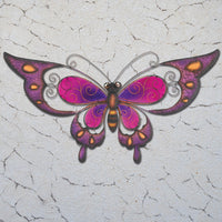 Metalliseinien koristelu Kiiltävä violetti perhonen, 74cm. Perhonen seinäkoristelu.