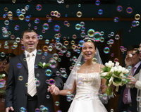 Bröllopsbubblor - Klassiskt Såpbubbelburk med Vigselringar - Made in Germany